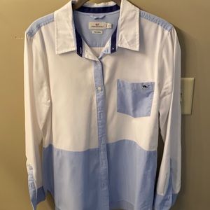Vineyard Vines Oxford button down shirt